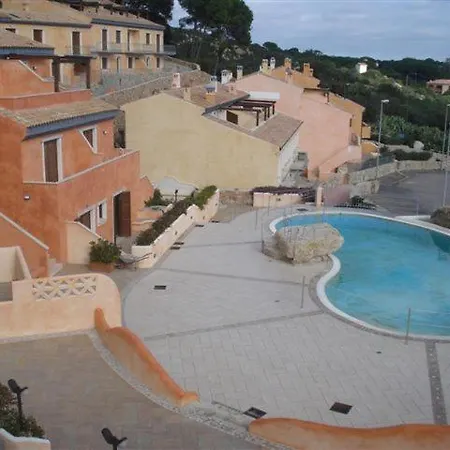 Attico Romantico Vista Mare Maddalena アパート ラ・マッダレーナ