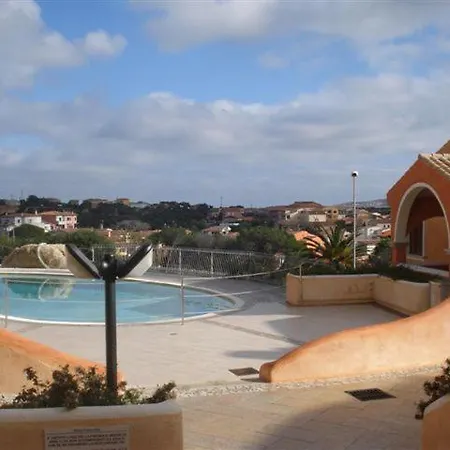 아파트 Attico Romantico Vista Mare Maddalena *
