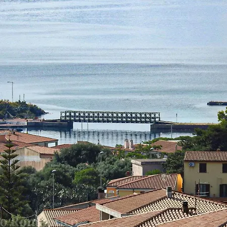 아파트 Attico Romantico Vista Mare Maddalena 라마달레나