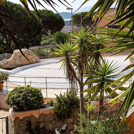 아파트 Attico Romantico Vista Mare Maddalena 라마달레나
