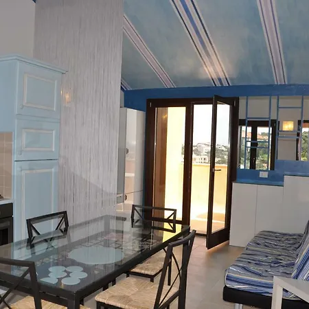 아파트 Attico Romantico Vista Mare Maddalena 라마달레나