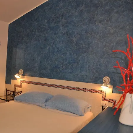 Attico Romantico Vista Mare Maddalena Διαμέρισμα